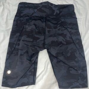 Lululemon biker shorts
